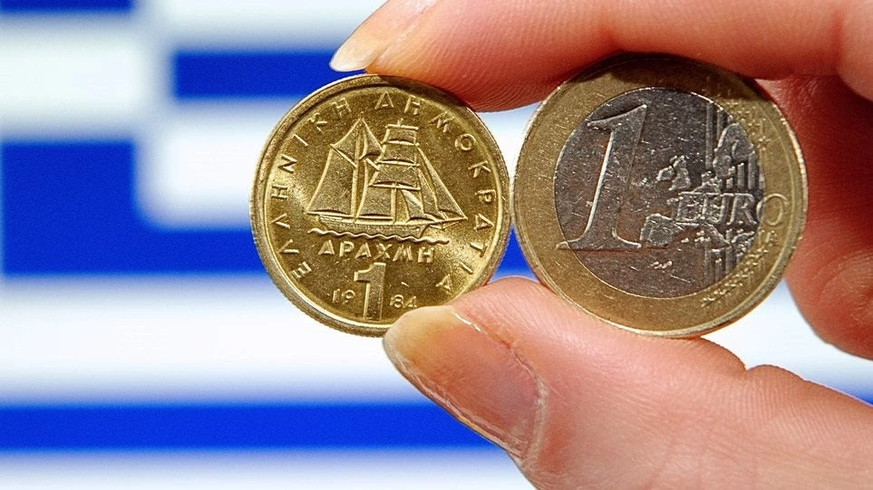 Γερμανός οικονομολόγος: Η Ελλάδα θα ήταν καλύτερα εκτός ευρώ!